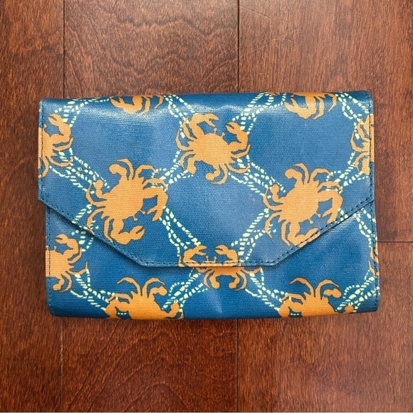 Halsea Blue and Orange Crab Pattern Clutch - Picture 1 of 16